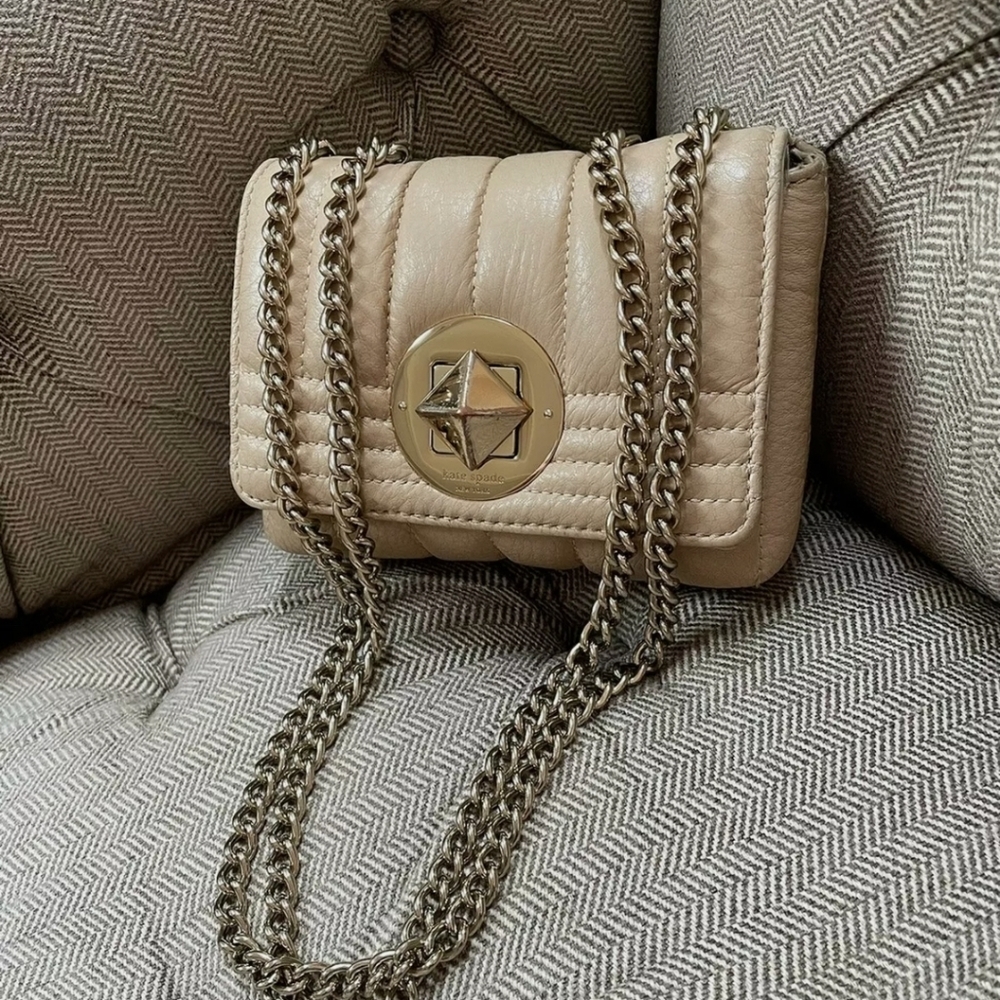 🥳2xHP🥳Kate Spade Gold Coast Chain Beige Crossbody